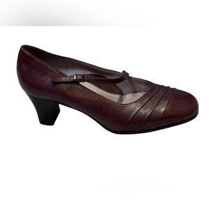 BeautiFeel Kate Burgundy Leather Mary Jane Comfort Pumps Size 8
